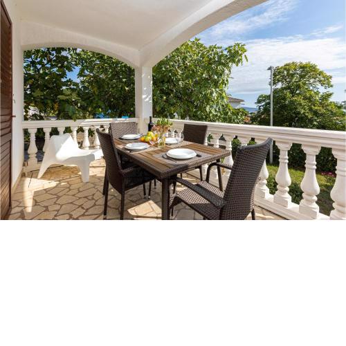 1 Bedroom Amazing Apartment In Krk