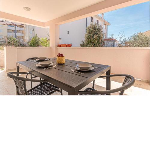 1 Bedroom Amazing Apartment In Vodice