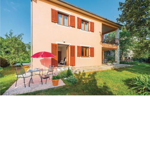 1 Bedroom Beautiful Apartment In Labin