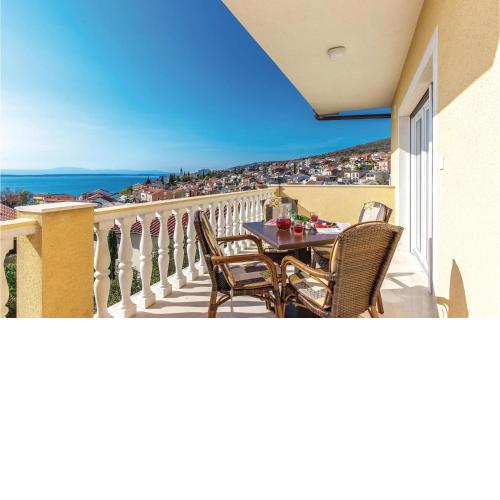 1 Bedroom Gorgeous Apartment In Selce