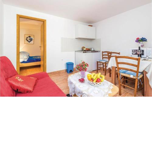 1 Bedroom Nice Apartment In Senj