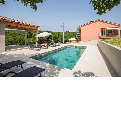1 Bedroom Stunning Apartment In Ripenda Kras