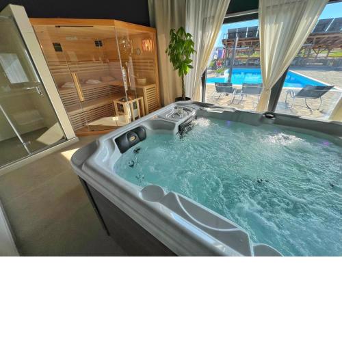 16 Lakes Guesthouse
