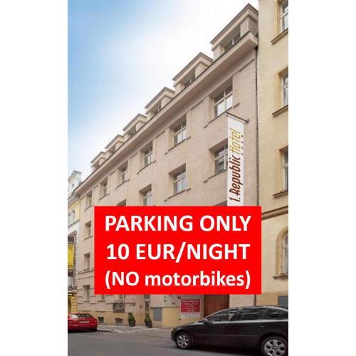 1.Republic Hotel
