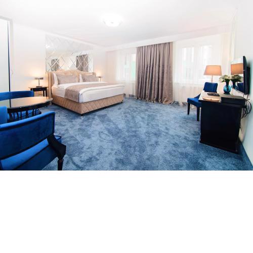1st City Apartments