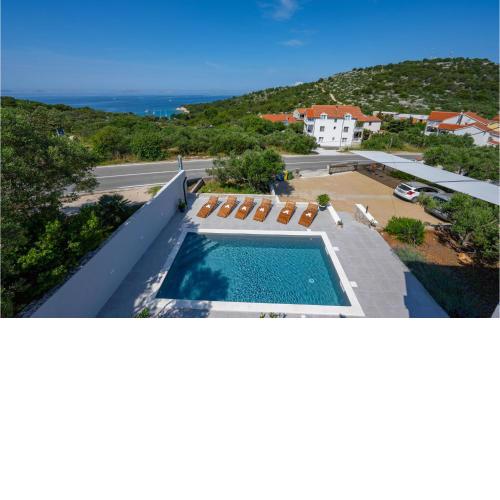 2 Bedroom Amazing Apartment In Murter