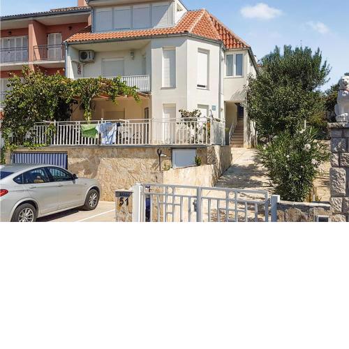 2 Bedroom Amazing Apartment In Novi Vinodolski