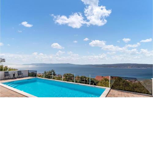 2 Bedroom Awesome Apartment In Crikvenica