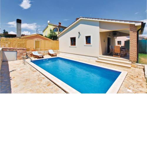 2 Bedroom Beautiful Home In Liznjan