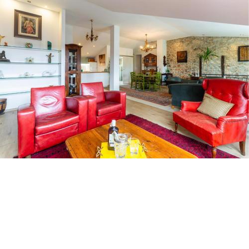2 Bedroom Cozy Apartment In Porec