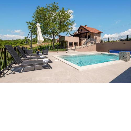 2 Bedroom Cozy Home In Kobasicari