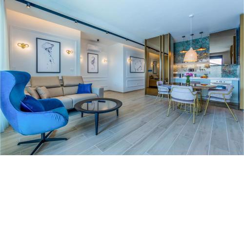 2 Bedroom Lovely Apartment In Umag