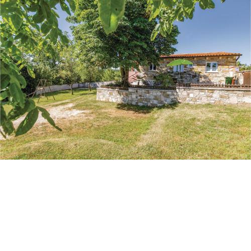 2 Bedroom Lovely Home In Novaki