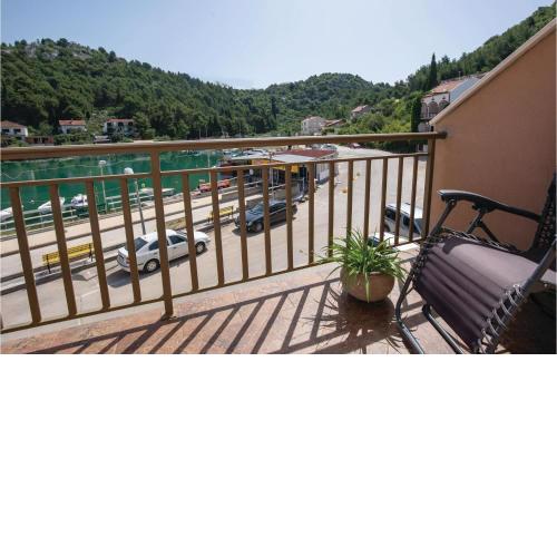 2 Bedroom Nice Apartment In Blace