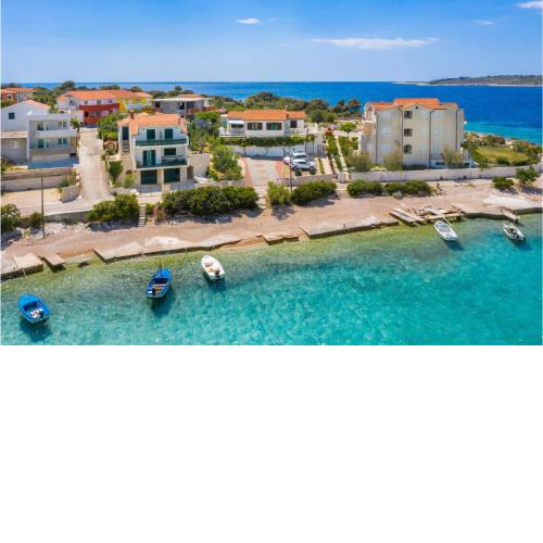 2 Bedroom Nice Apartment In Kanica