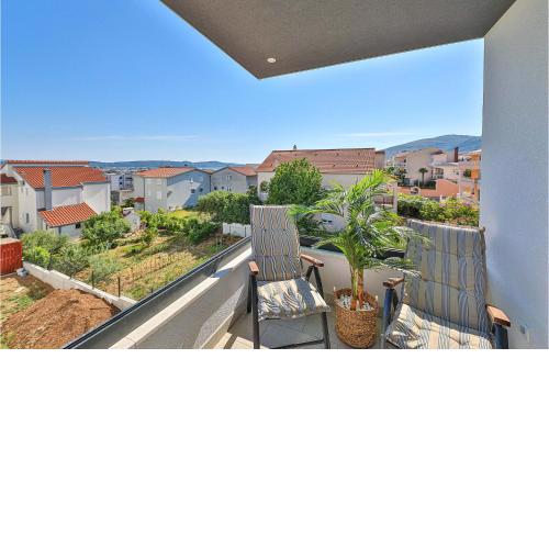 2 Bedroom Nice Apartment In Trogir