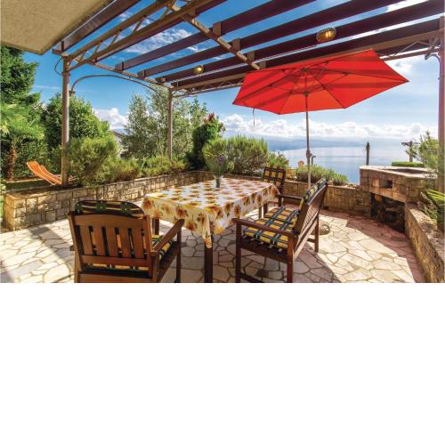 2 Bedroom Pet Friendly Apartment In Kolavici
