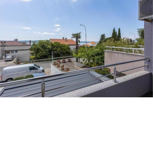 2 Bedroom Stunning Apartment In Crikvenica