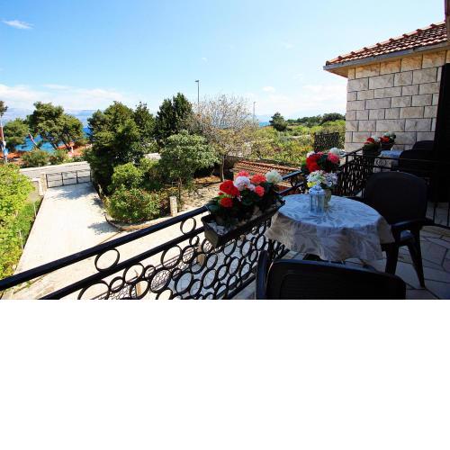 2 Bedrooms Apartment Margarita 4+2