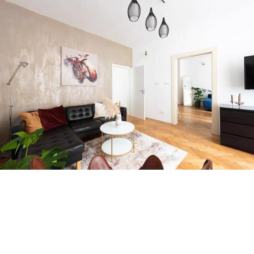 2 bedrooms apt near Wenceslas sq