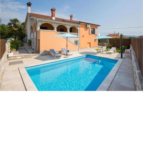 3 Bedroom Awesome Home In Labin