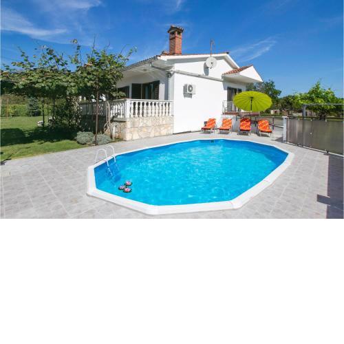 3 Bedroom Beautiful Home In Nedescina