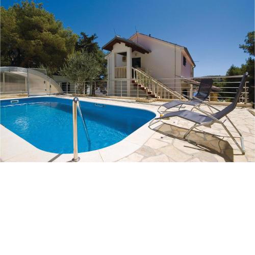 3 Bedroom Gorgeous Home In Tisno