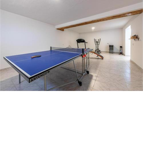 3 Bedroom Nice Apartment In Gornje Rastane