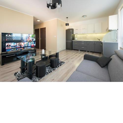 3 rooms Luxury apartment with private parking