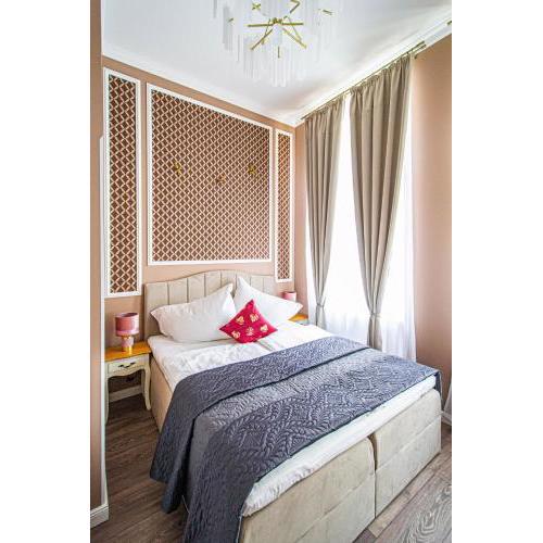 3BDR Elegance Deco Downtown Flat