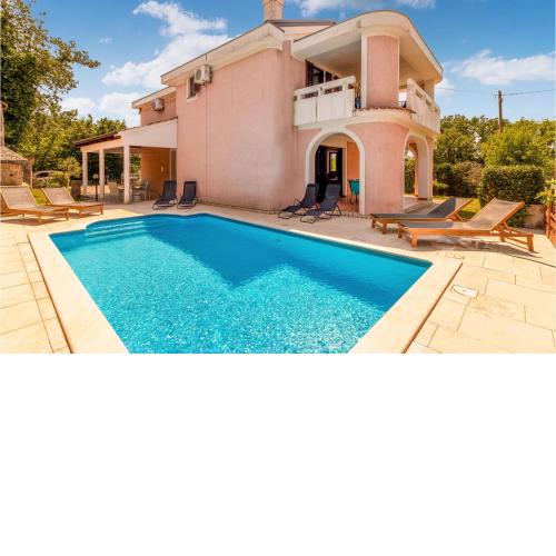 4 Bedroom Gorgeous Home In Dobrinj