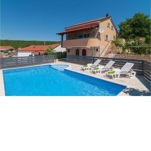 4 Bedroom Nice Home In Slivno