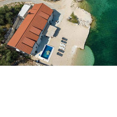 5* Beachfront Villa Olive Mill