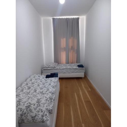5 beds 2 bedrooms top apart in vienna's heart