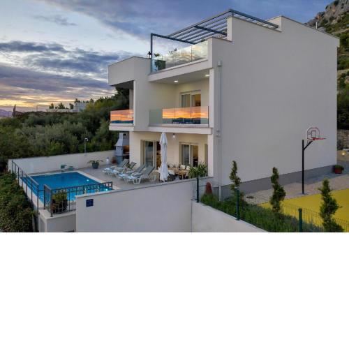 5-Sterne-Villa umgeben von Natur in ruhiger Lage