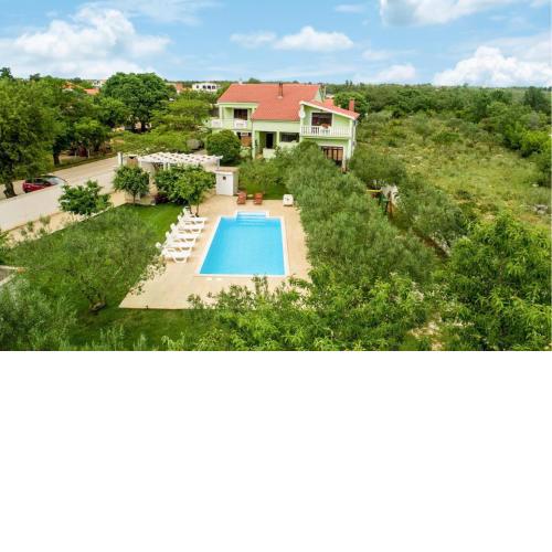 6 Bedroom Lovely Home In Sv, Filip I Jakov