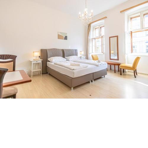 8 Min Walk to Wiener Stadthalle, Stylish 1BR Apt