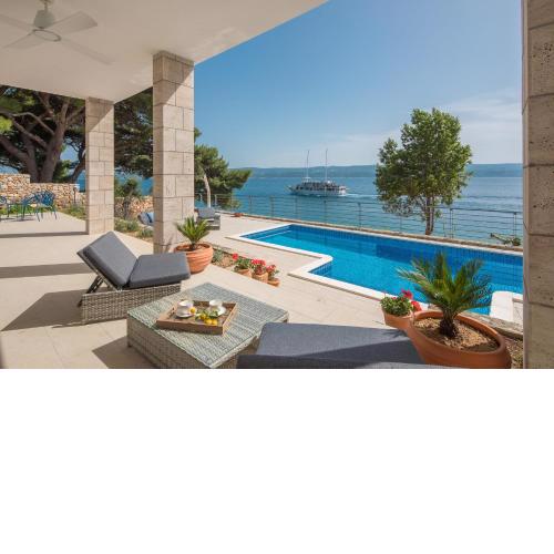 Absolute Beach Villa