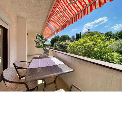 Adults only Apartment Biserka close to town centre