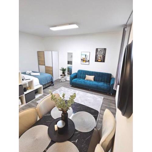Affordable Suite in Vienna's Hotpoint