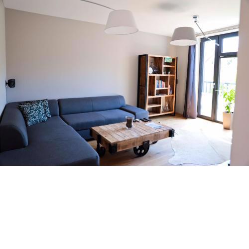 AH Corner House