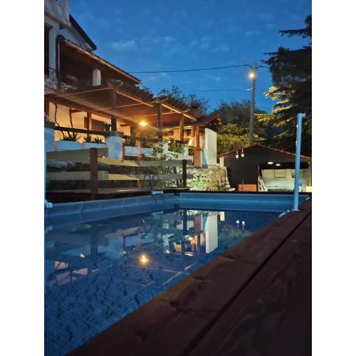 Ala da-apartman sa bazenom
