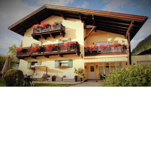 Alpenlandhaus Menardi