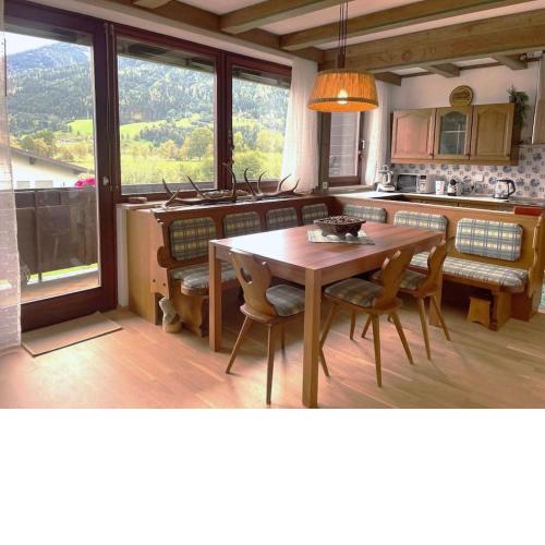 Alpenstück Family Apartment-2 Bedrooms-80 sqm-Free Parking