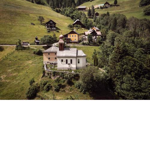 Alte Schule auf der Alm