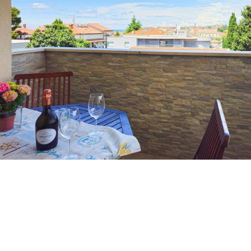 Amazing Apartment In Rovinj With Kitchen