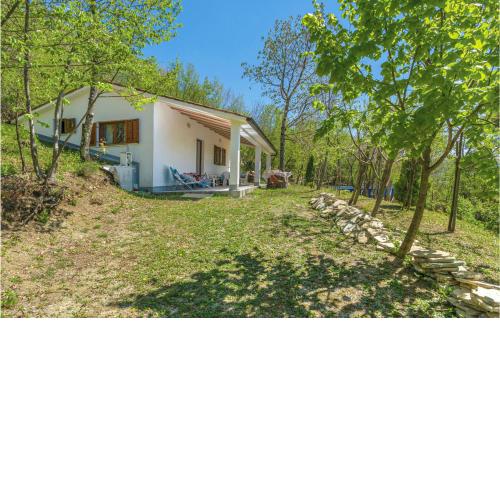 Amazing Home In Dolenja Vas With Wifi