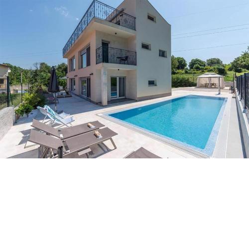 Amazing Home In Porec With Wifi