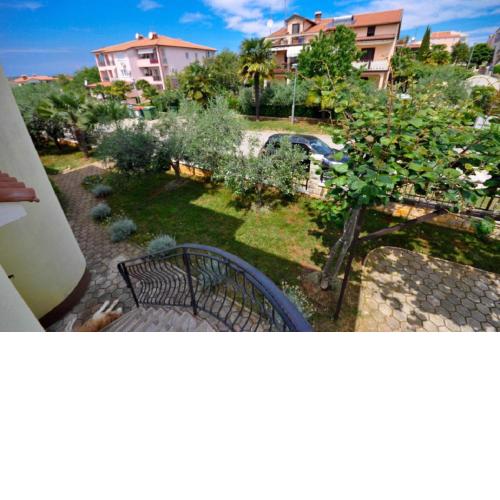 Ana M Apartments