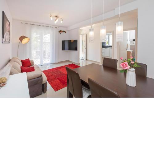 Angela Apartments